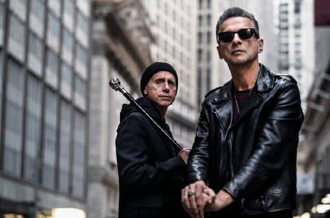 Depeche Mode lanza su nuevo álbum “Memento Mori”