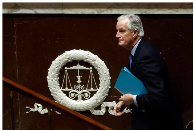 Gobierno de Francia cae tras moción de censura